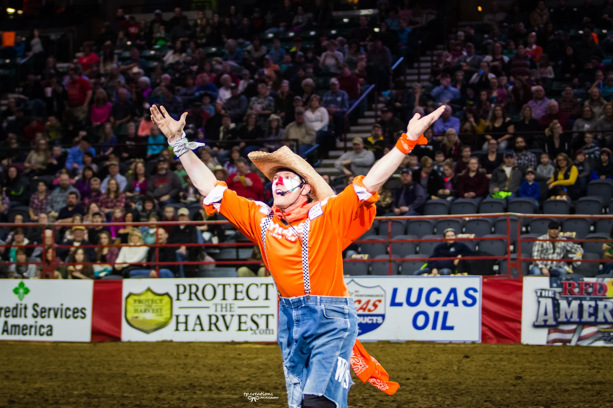 b235cb_c9b4ad22e54f48f3a1ec7cc5ddea42d8~mv2_d_5184_3456_s_4_2